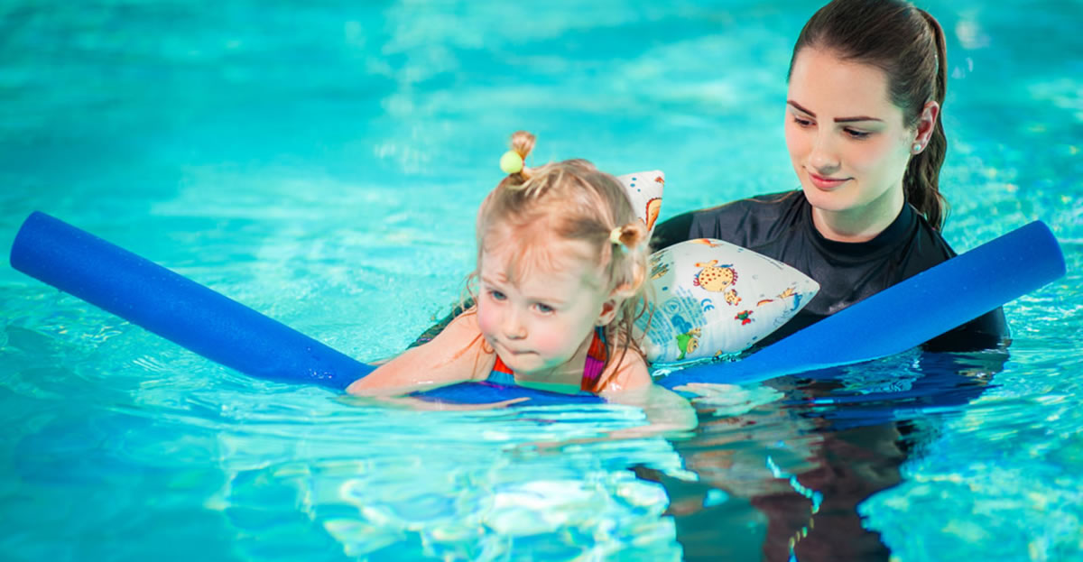 Schwimmkurse Hohberg - Albtal Schwimmschule: Schwimmlehrer, Schwimmunterricht, Schwimmen